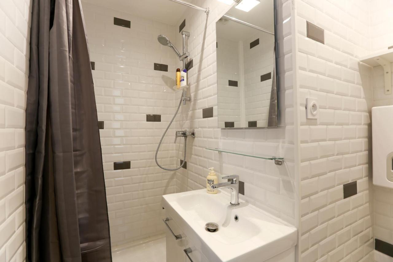 Apartament Renovated Studio For 2 Paryż Pokój zdjęcie